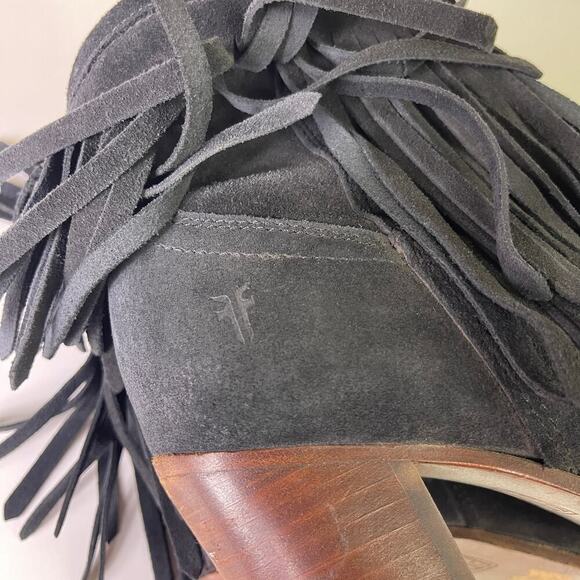 Frye Ilana Fringe Short Ankle Booties Women's 10 B Black Leather Western Pull on - Picture 10 of 15